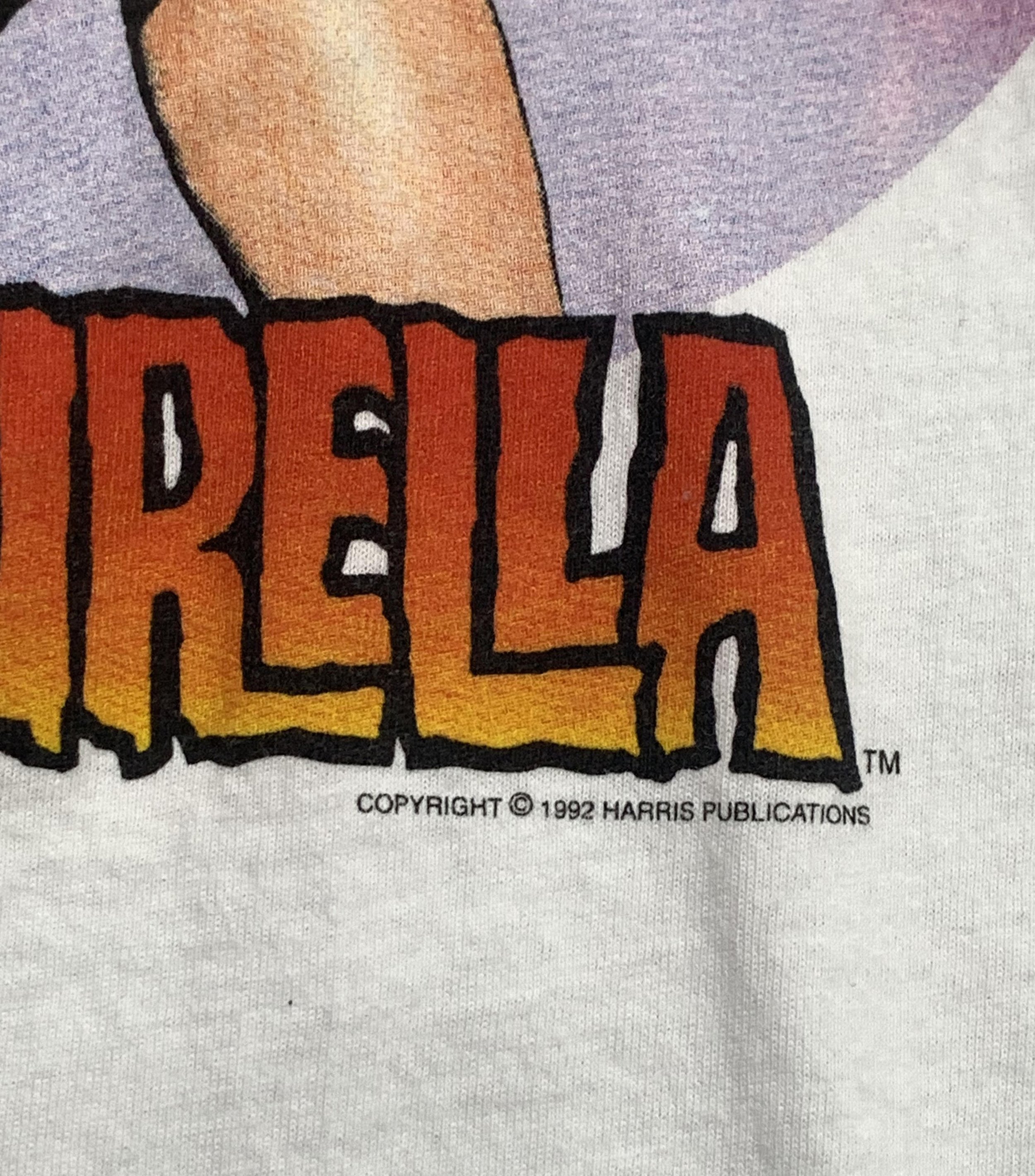 Vintage Graphitti Vampirella T Shirt (Size XXL) — RootsBK